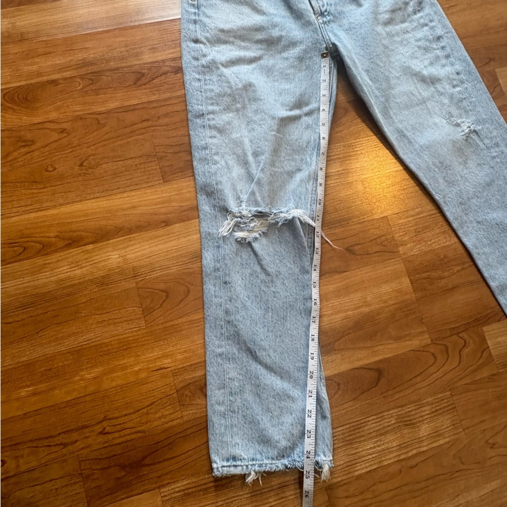 Agolde Riley High Rise Crop Jeans Womens 26 Light Wash Knee Rip - Picture 11 of 12
